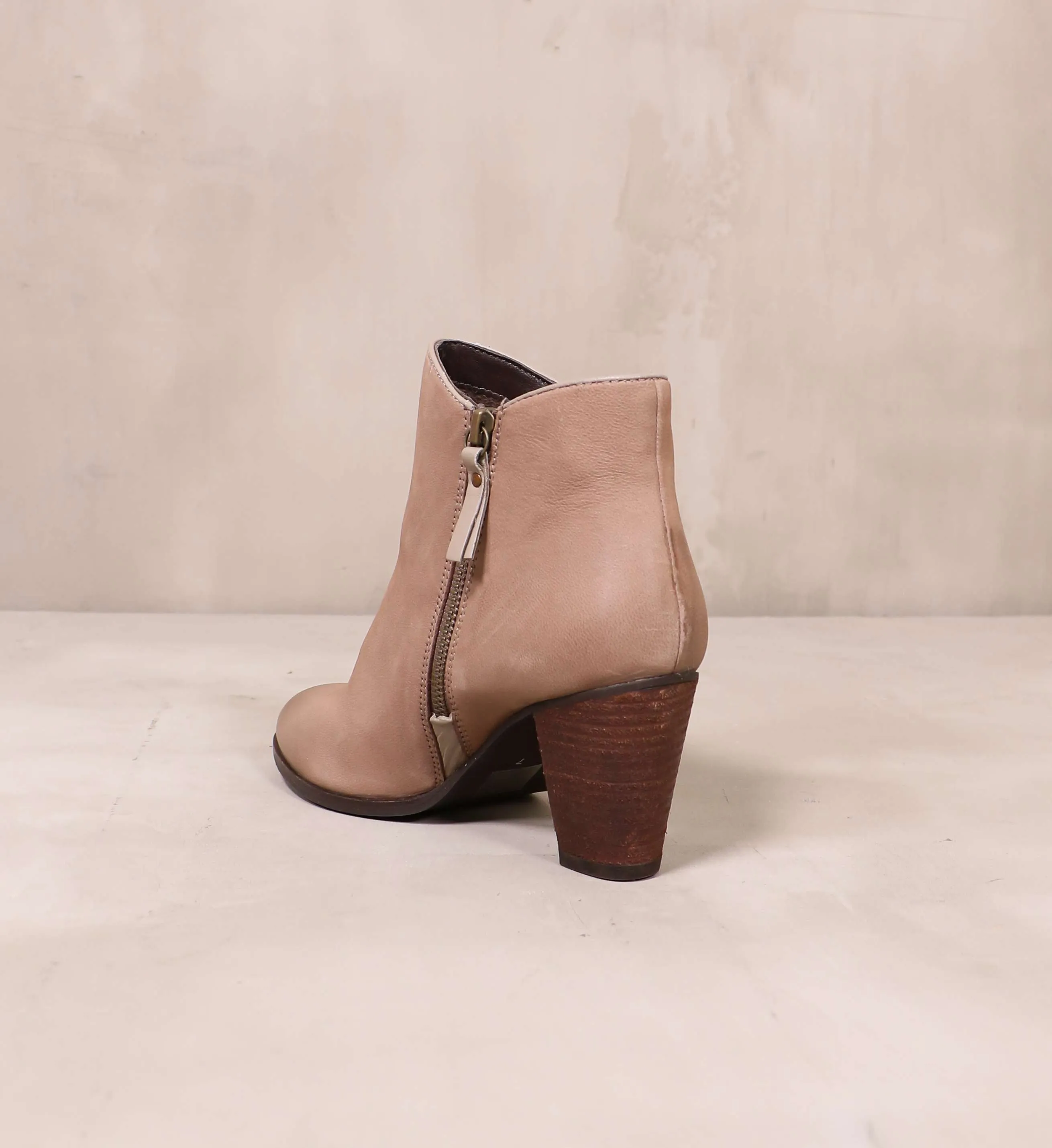 HEART ZIPS A BEAT BOOTIE