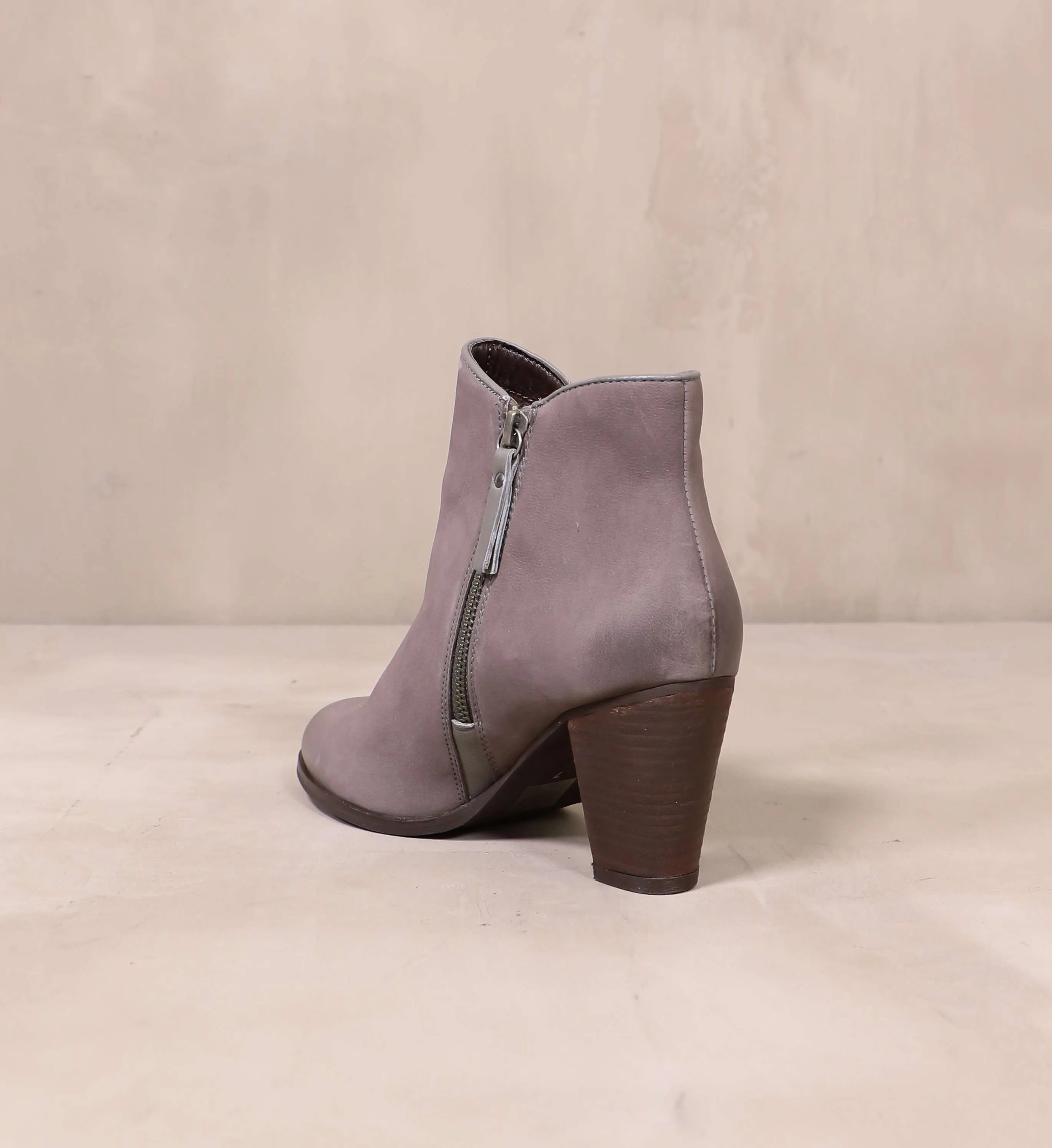 HEART ZIPS A BEAT BOOTIE