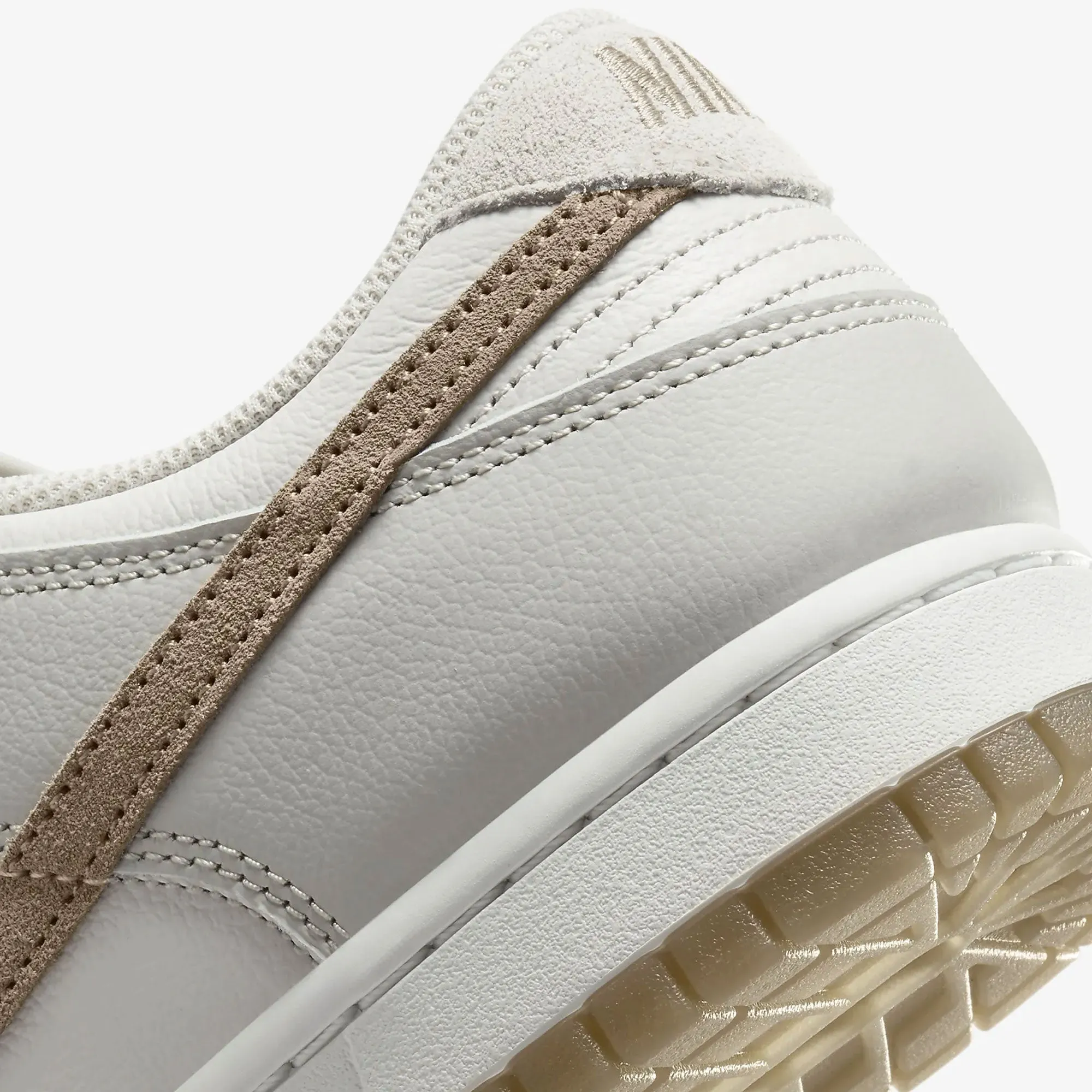 Nike | DUNK LOW RETRO SE  { PHANTOM/KHAKI-LIGHT BONE-SUMMIT WHITE
