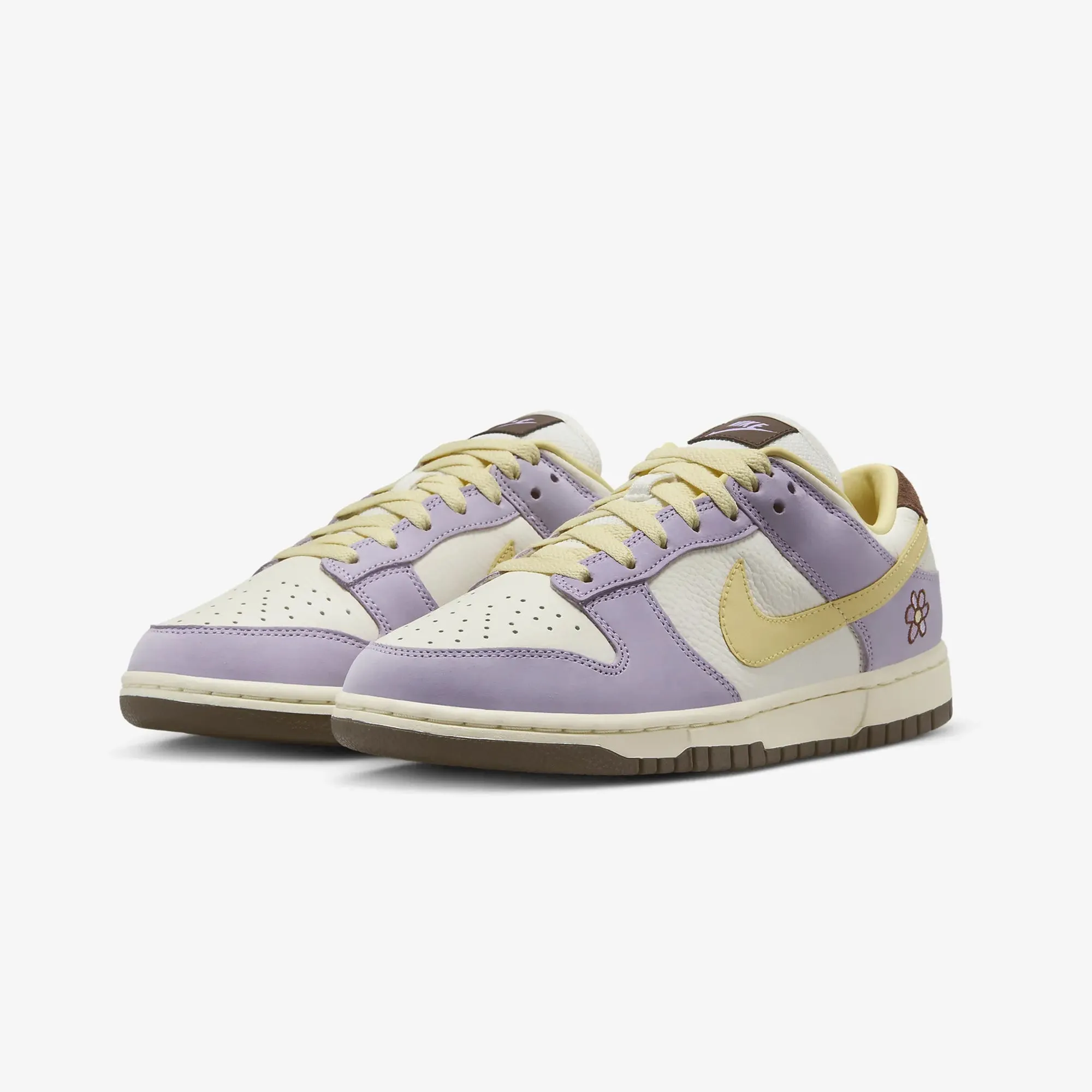 Nike | WMN'S DUNK LOW PREMIUM  { LILAC BLOOM/SOFT YELLOW-SAIL